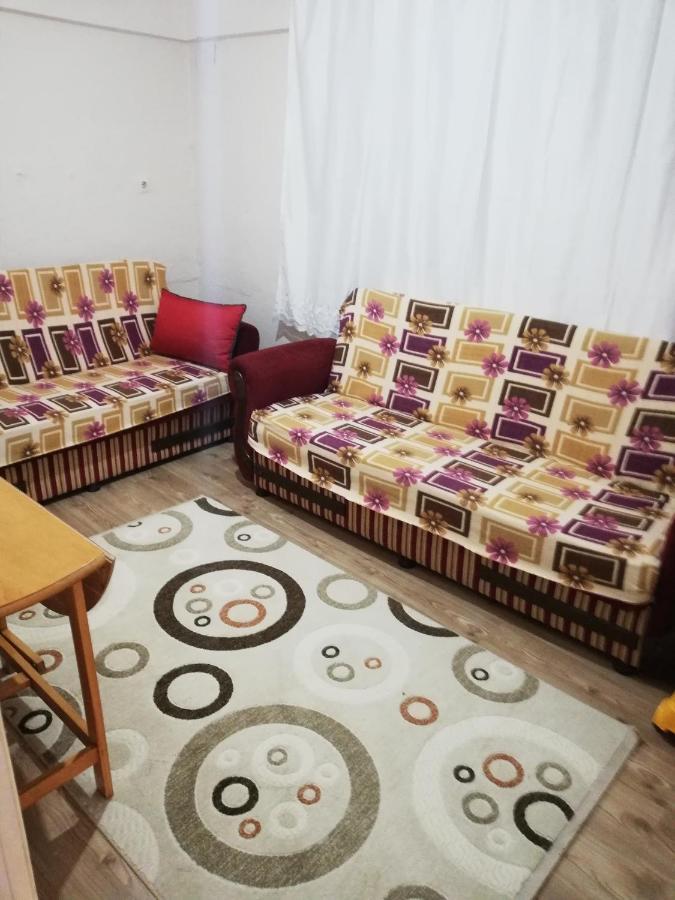 Ozkok Apartman Apartment Mustafakemalpasa Bagian luar foto