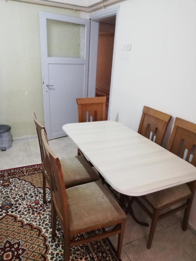 Ozkok Apartman Apartment Mustafakemalpasa Bagian luar foto